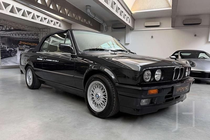 Gebraucht BMW 325 Cabriolet 170 PS (125 kW) 1991 Schwarz Cabrio
