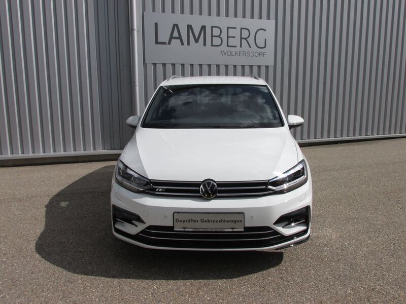 Gebraucht VW Touran R-line 150 PS (110 kW) 2024 Weiss  normal Van / Kleinbus