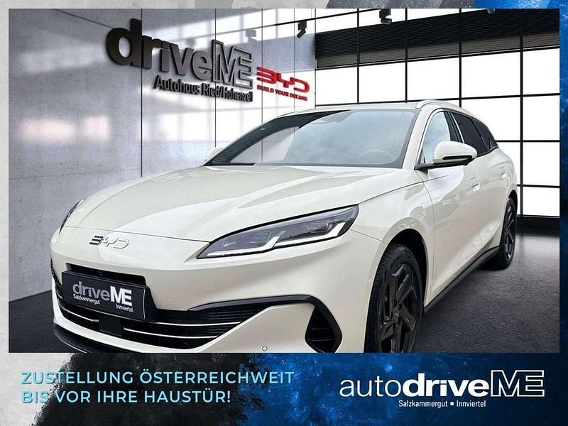 Beige Neu 2025 BYD Seal Comfort Kombi | € 43.600 (Teuer) - Bild 1/4