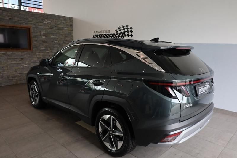 Gebraucht Hyundai Tucson GO! 159 PS (116 kW) 2025 Cypress green SUV