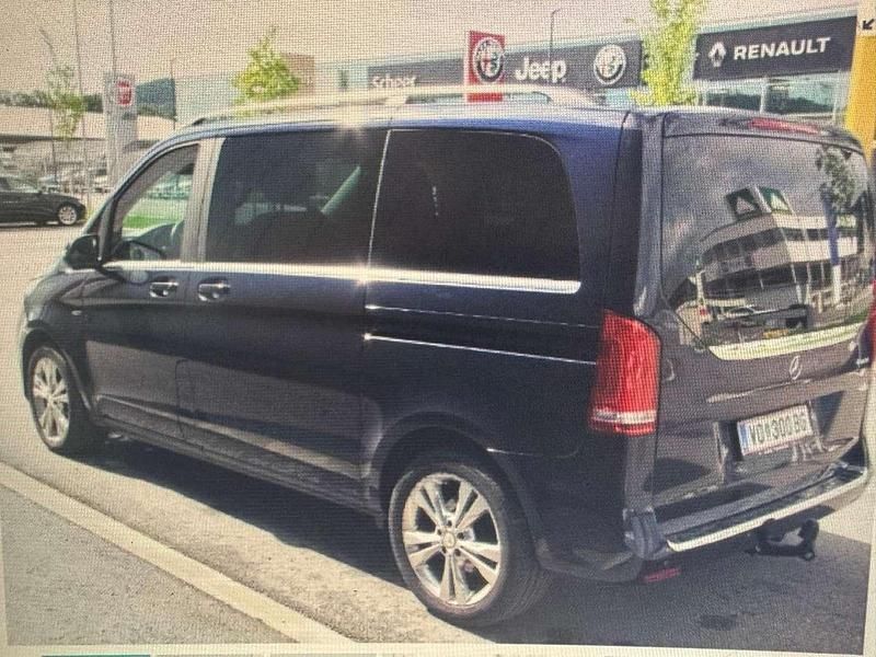 Gebraucht Mercedes E250 Avantgarde 190 PS (139 kW) 2016 Blau Kombi