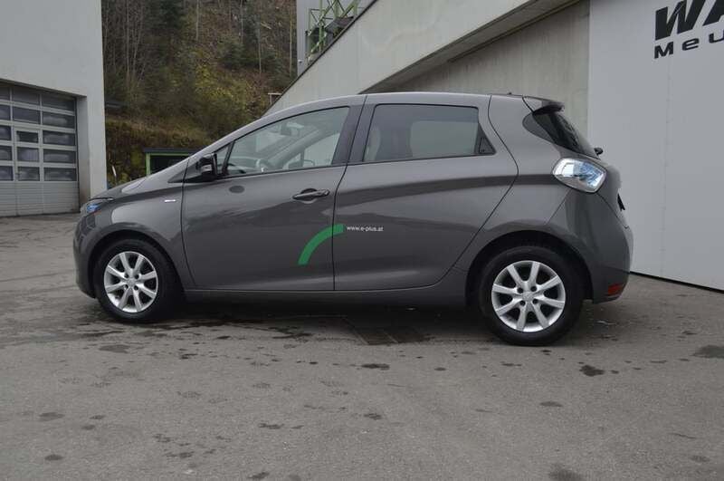 Gebraucht Renault Zoe Bose Edition 42 kW (58 PS) 2018 Mittelgrau  metallic Kleinwagen