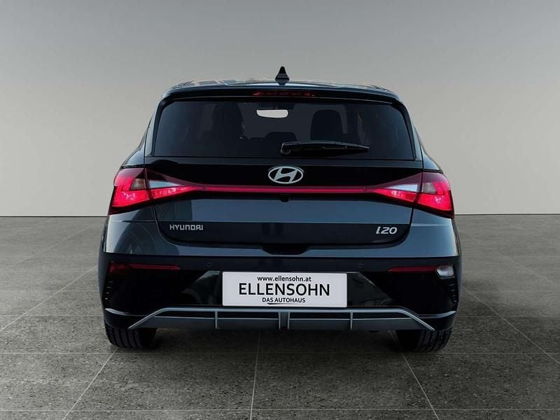 Neu Hyundai i20 99 PS (72 kW) 2025 Grau Kleinwagen