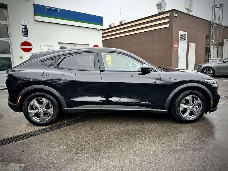 Gebraucht Ford Mustang Mach-E Standard Range 197 kW (269 PS) 2022 SUV