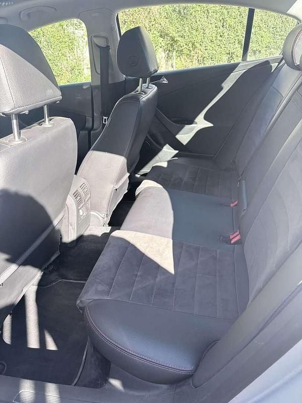 Gebraucht VW Passat 116 PS (85 kW) 2007 Limousine