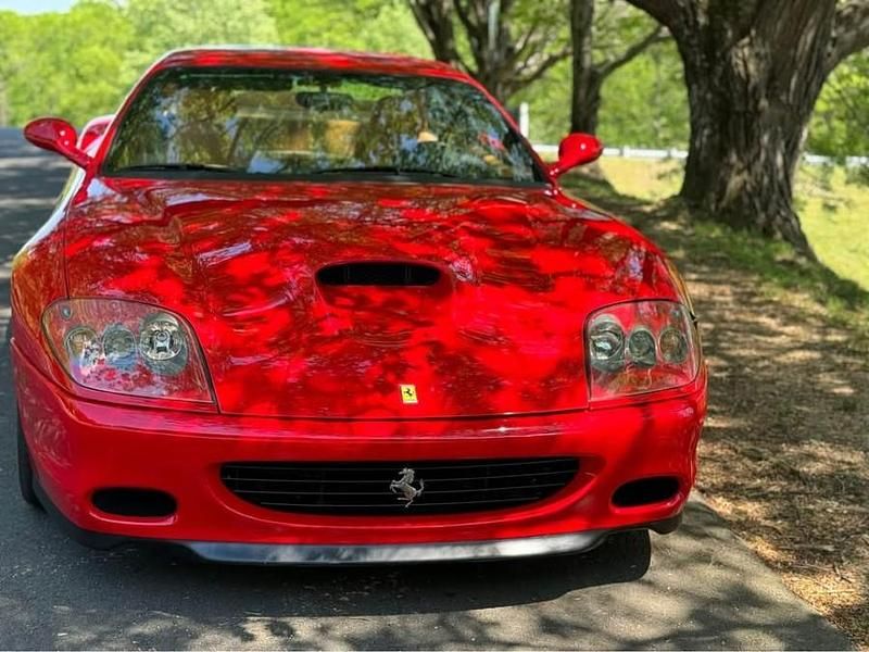 Rot Gebraucht 2002 Ferrari 575M Maranello Coupé | € 105.000 - Bild 1/4