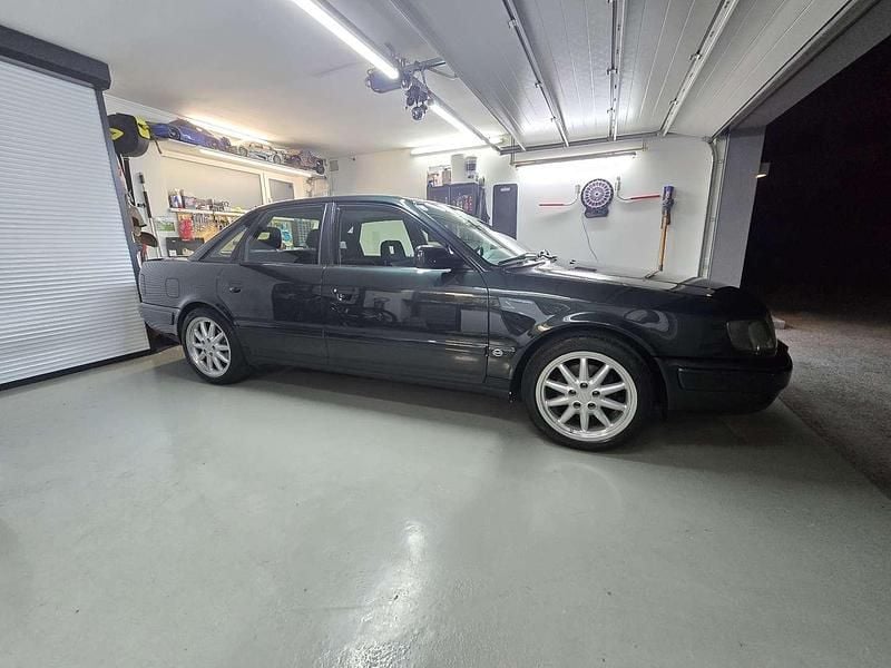 Gebraucht Audi 100 133 PS (97 kW) 1993 Limousine