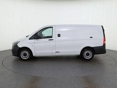 Gebraucht Mercedes Vito 163 PS (119 kW) 2023 Weiß Van