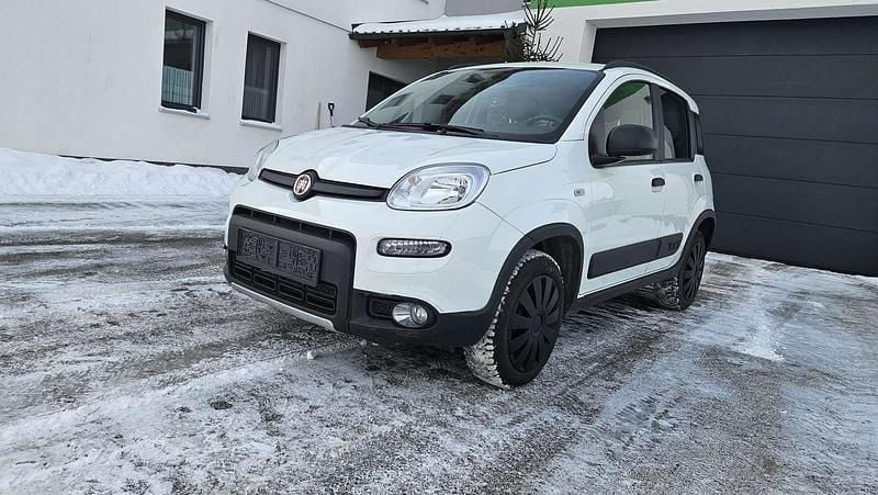 Gebraucht Fiat Panda Cross Cross 84 PS (61 kW) 2019 Weiß Kleinwagen