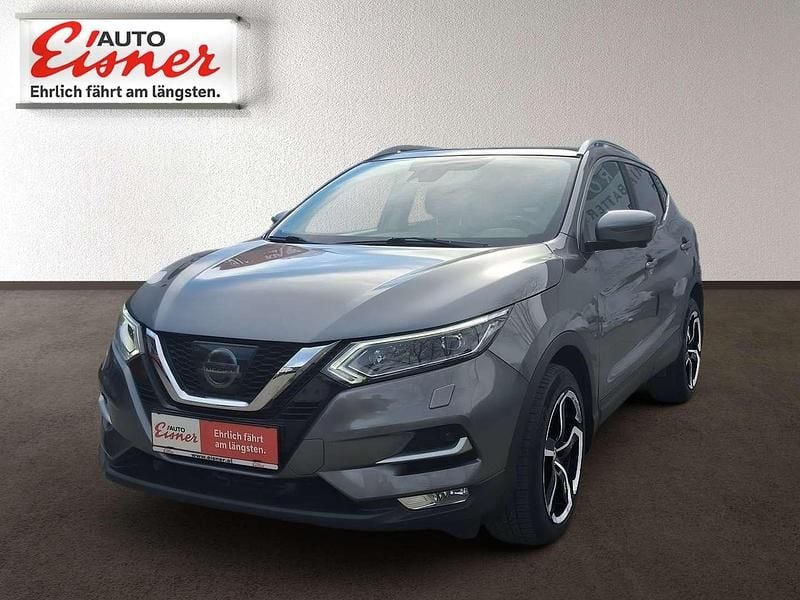 Gebraucht Nissan Qashqai 131 PS (96 kW) 2017 Grau SUV