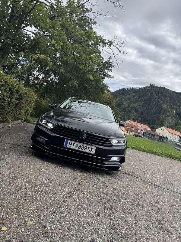 Gebraucht VW Passat Highline 150 PS (110 kW) 2014 Schwarz Kombi