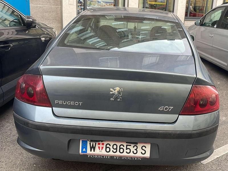 Gebraucht Peugeot 407 116 PS (85 kW) 2004 Grau Limousine