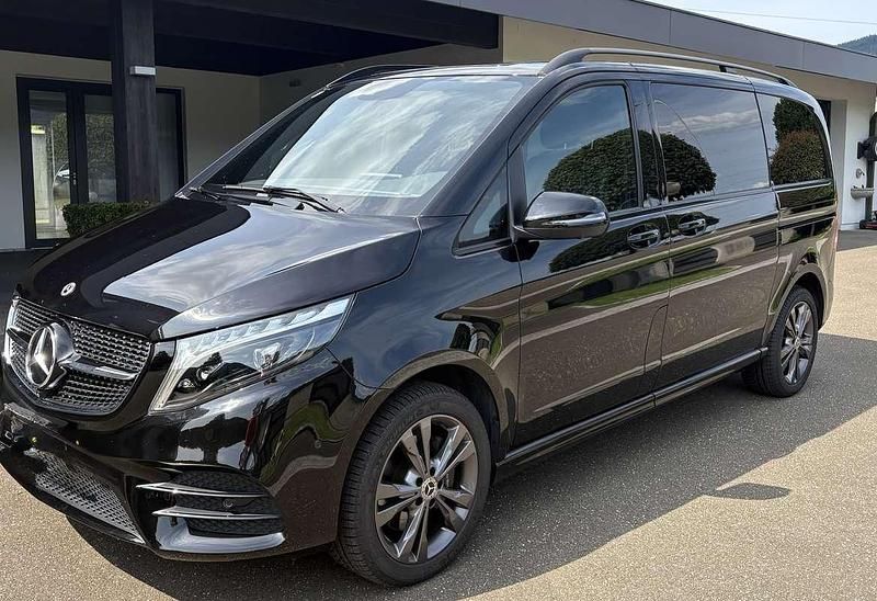 Gebraucht Mercedes E250 Avantgarde 190 PS (139 kW) 2023 Schwarz Kombi