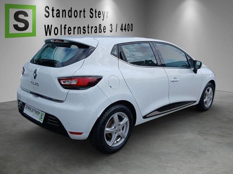 Gebraucht Renault Clio IV Intens 90 PS (66 kW) 2019 Weiß Kleinwagen