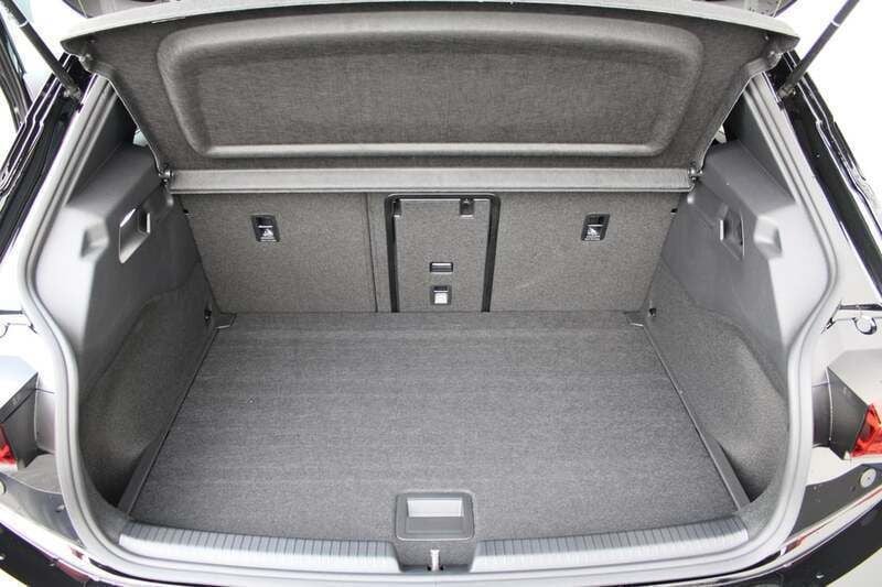 Gebraucht Cupra Born VZ 239 kW (326 PS) 2024 Schwarz  metallic Kleinwagen