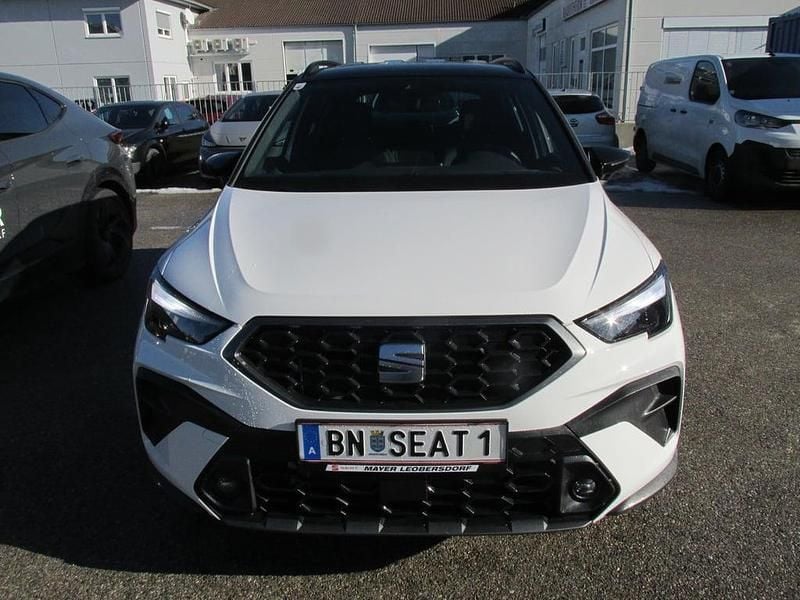 Neu Seat Arona Style 115 PS (84 kW) 2026 Weiss  normal SUV