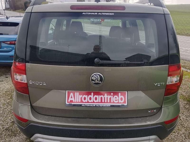 Gebraucht Skoda Yeti Outdoor Elegance 170 PS (125 kW) 2014 Grün SUV