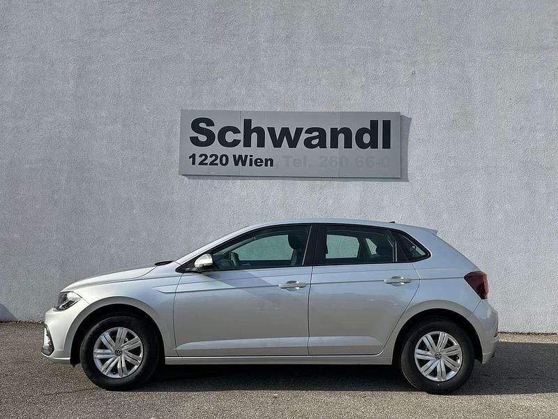 Neu VW Polo 80 PS (58 kW) 2025 Silber  metallic Limousine