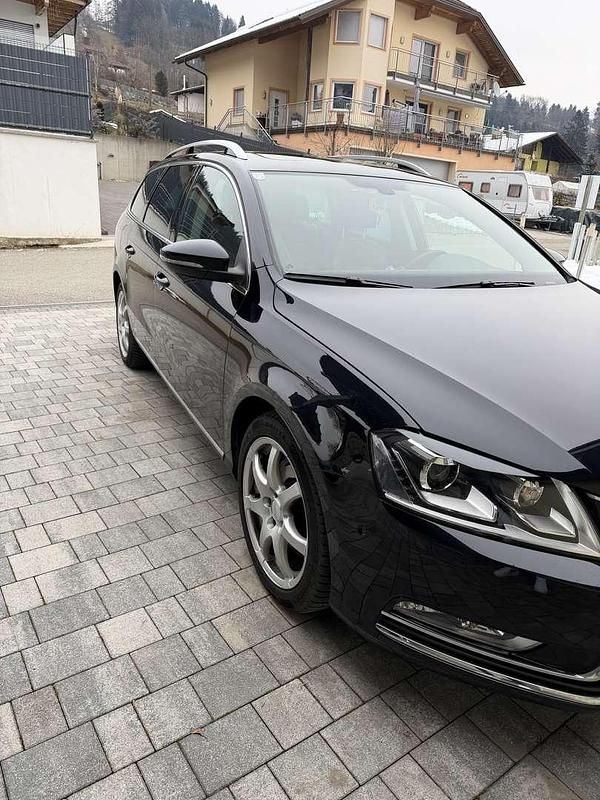 Gebraucht VW Passat Highline 170 PS (125 kW) 2012 Schwarz Kombi