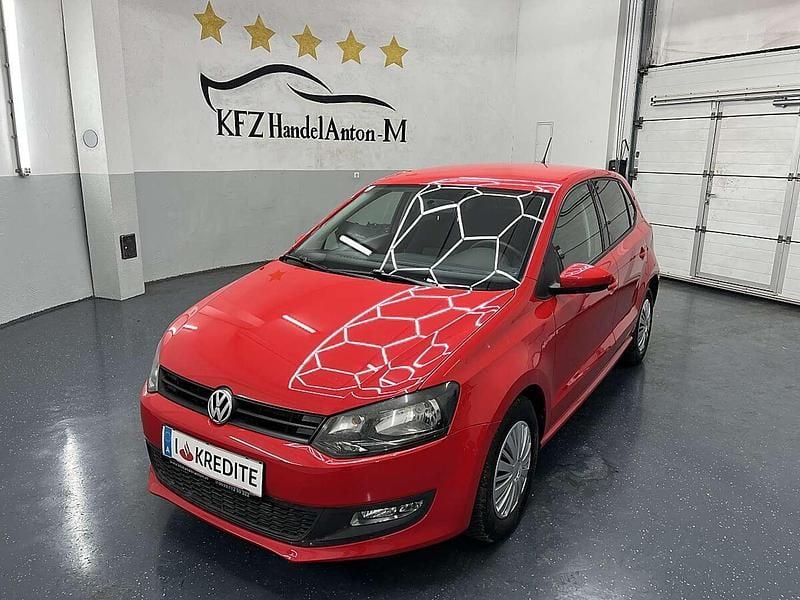 Gebraucht VW Polo 60 PS (44 kW) 2012 Rot Limousine