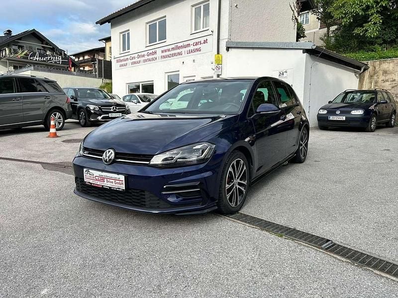 Gebraucht VW Golf VII Sport 150 PS (110 kW) 2018 Blau Kleinwagen