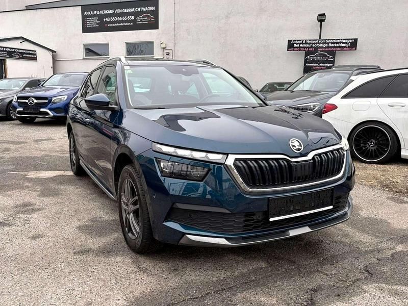 Blau Gebraucht 2020 Skoda Kamiq Style SUV | € 12.999 (Superpreis) - Bild 1/4
