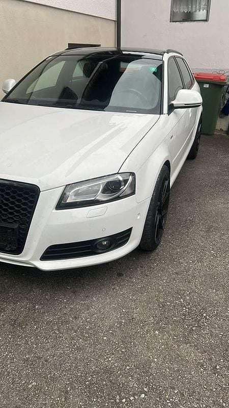 Gebraucht Audi A3 Ambiente 160 PS (117 kW) 2009 Weiß Limousine