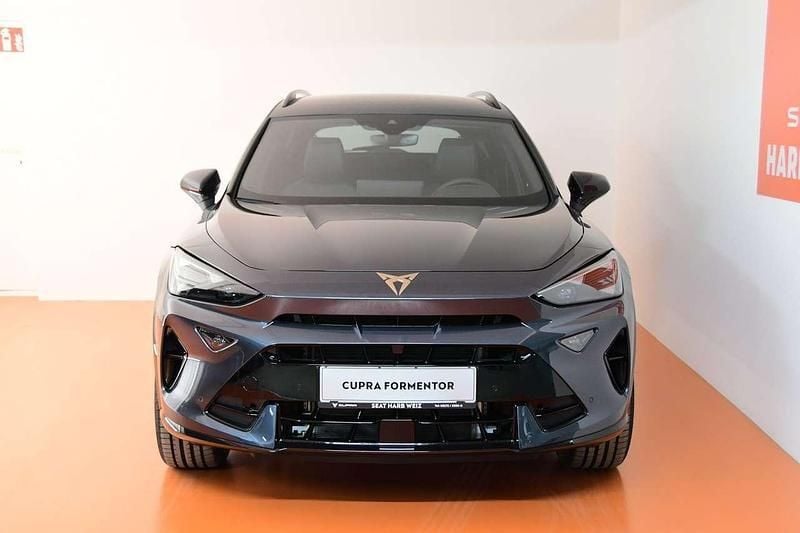 Gebraucht Cupra Formentor 204 PS (150 kW) 2025 Dunkelgrau  metallicperleffekt SUV