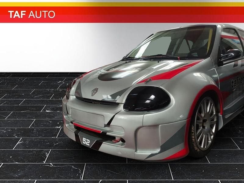 Gebraucht Renault Clio Trophy 280 PS (205 kW) 2000 Coupé