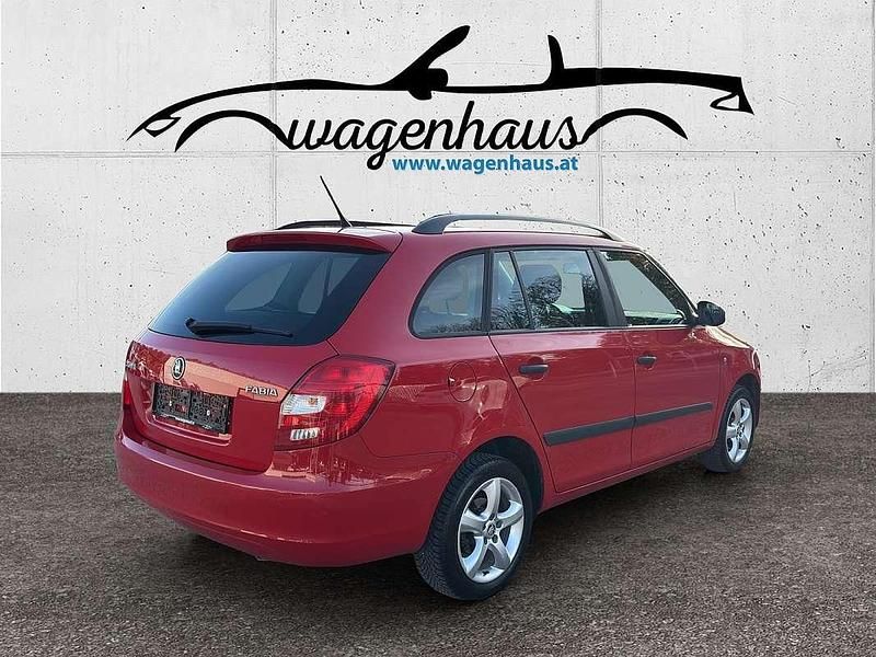 Gebraucht Skoda Fabia Active 86 PS (63 kW) 2014 Rot Kleinwagen