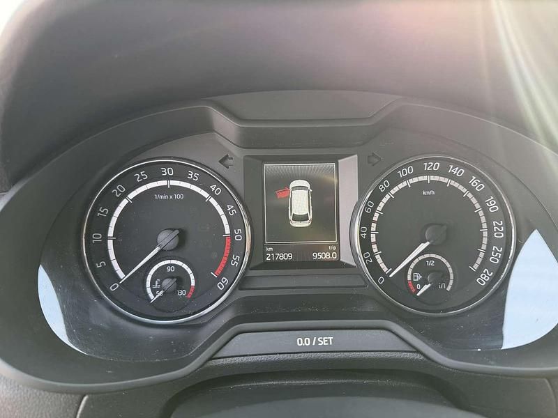 Gebraucht Skoda Octavia RS 184 PS (135 kW) 2015 Kleinwagen