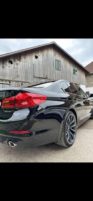 Gebraucht BMW 520 190 PS (139 kW) 2018 Limousine