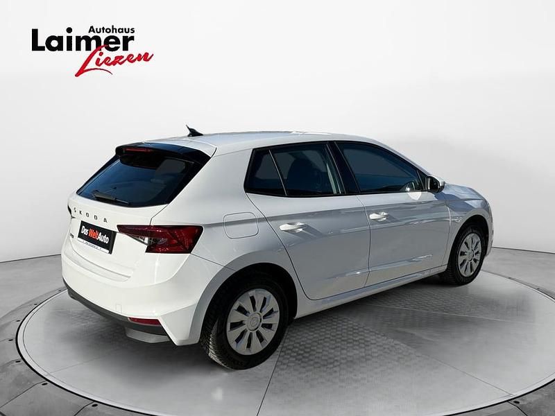 Gebraucht Skoda Fabia Ambition 65 PS (47 kW) 2022 Weiss  normal Kleinwagen