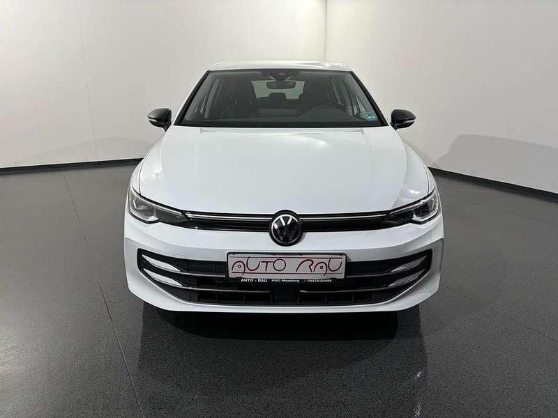 Gebraucht VW Golf VIII Goal 116 PS (85 kW) 2025 Weiß Limousine