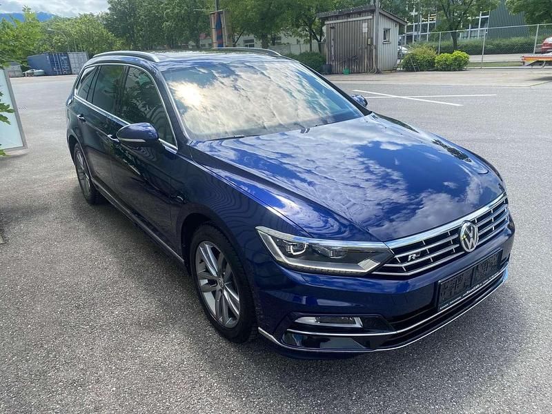 Gebraucht VW Passat Highline 121 PS (88 kW) 2018 Blaumet. Kombi