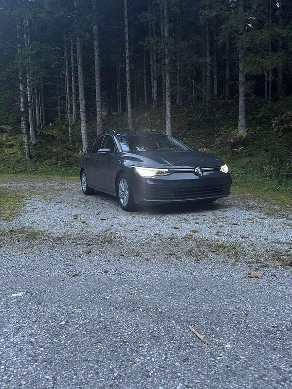 Gebraucht 2021 VW Golf VIII Life Kombi | € 17.000 (Guter Preis) - Bild 1/4