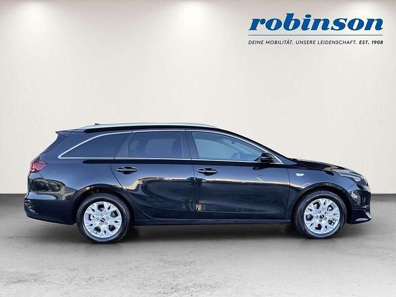 Gebraucht Kia Ceed Sportswagon Silver 101 PS (74 kW) 2025 Schwarz Kombi