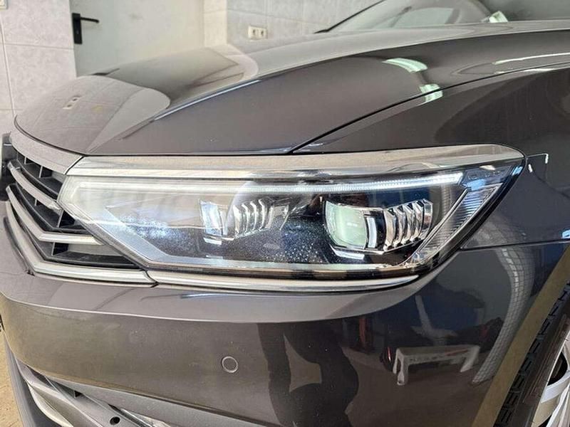 Gebraucht VW Passat Business 122 PS (89 kW) 2020 Grau Kombi