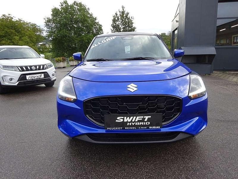 Neu Suzuki Swift 83 PS (61 kW) 2025 Blau Kleinwagen