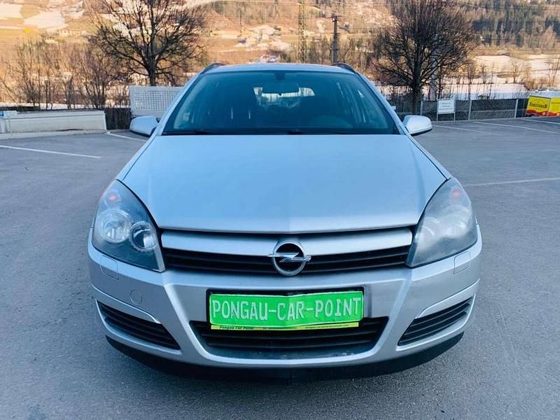 Gebraucht Opel Astra Edition 90 PS (66 kW) 2005 Silber Kombi