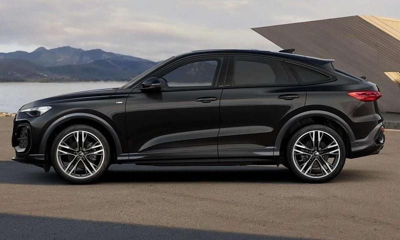 Neu Audi Q5 Sportback S-Line 204 PS (150 kW) 2025 Schwarz SUV