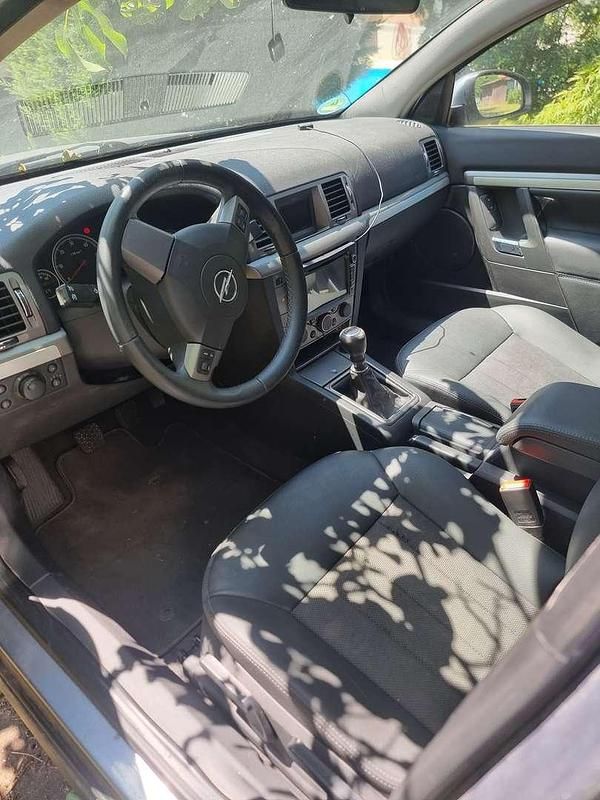 Gebraucht Opel Vectra Edition 120 PS (88 kW) 2008 Blau Limousine