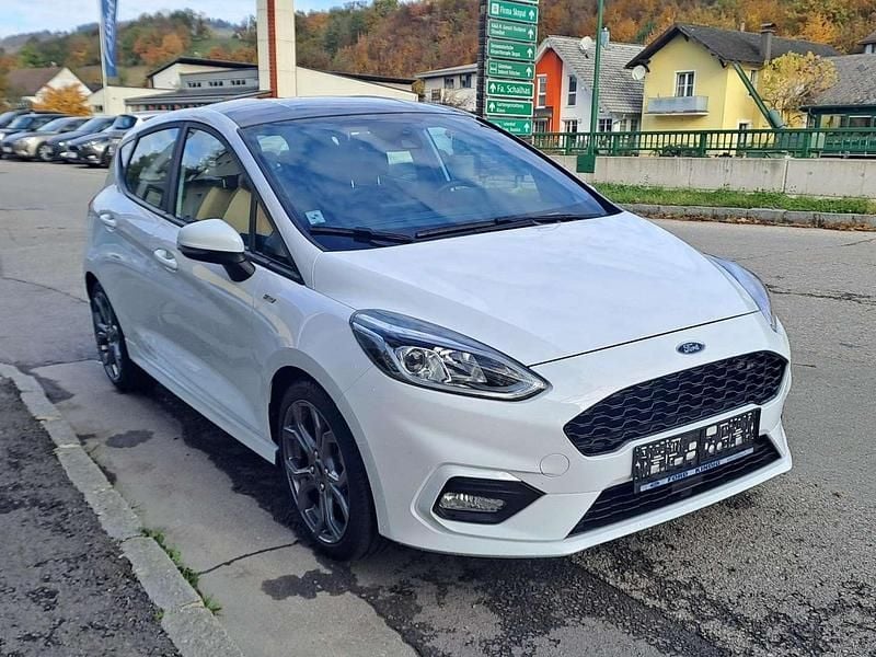 Weiß Gebraucht 2020 Ford Fiesta ST-Line Kleinwagen | € 14.800 (Fairer Preis) - Bild 1/4