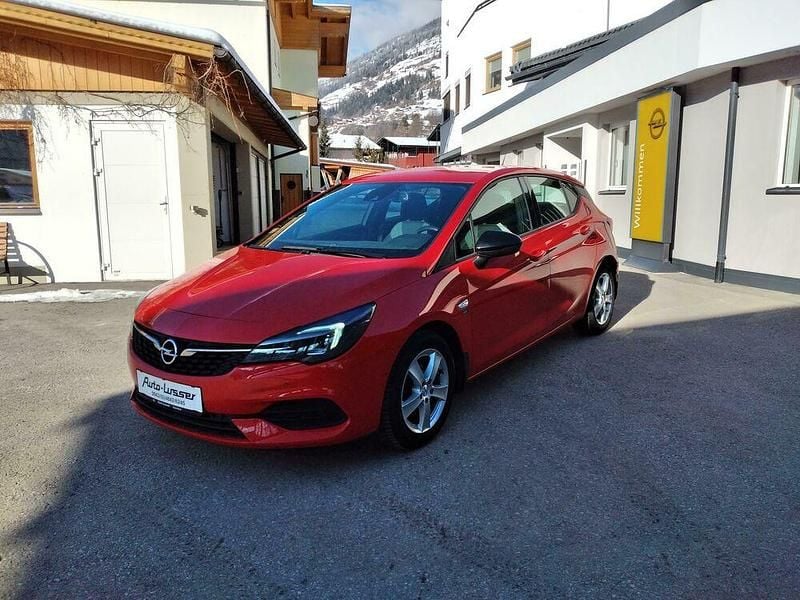 Gebraucht Opel Astra 122 PS (89 kW) 2020 Limousine