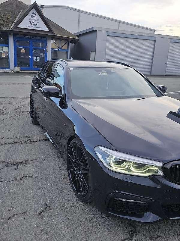 Gebraucht BMW 530 265 PS (194 kW) 2018 Kombi
