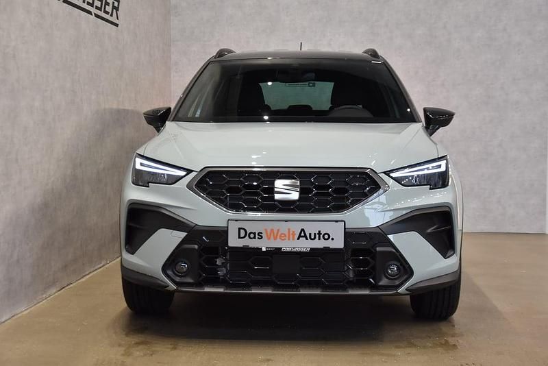 Gebraucht Seat Arona Style 115 PS (84 kW) 2026 Hellgrau  metallic SUV