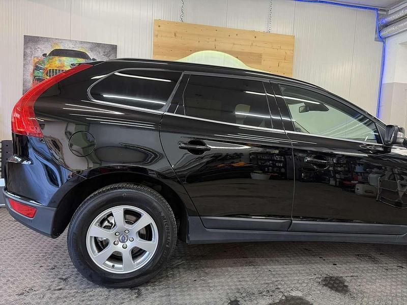 Gebraucht 2012 Volvo XC60 Momentum SUV | € 17.990 (Teuer) - Bild 1/4