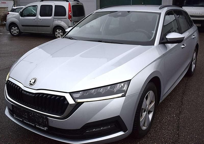 Silber Gebraucht 2020 Skoda Octavia Business Line Kombi | € 15.900 (Fairer Preis) - Bild 1/4
