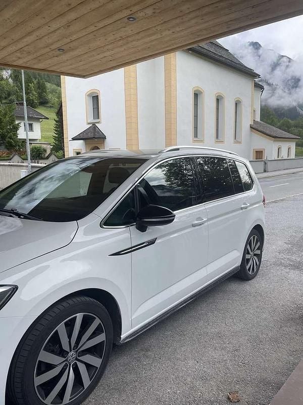 Gebraucht VW Touran R-line 150 PS (110 kW) 2017 Weiß Van / Kleinbus