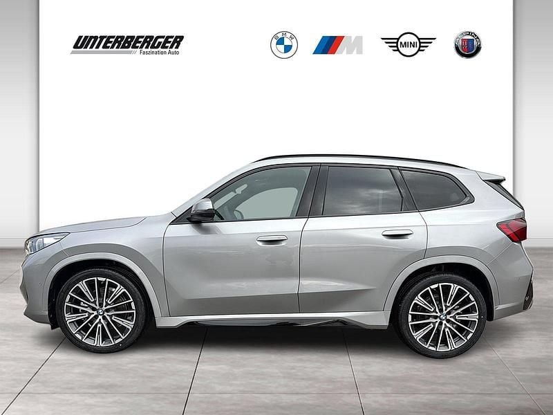 Neu BMW X1 M Sport 218 PS (160 kW) 2025 Grau SUV